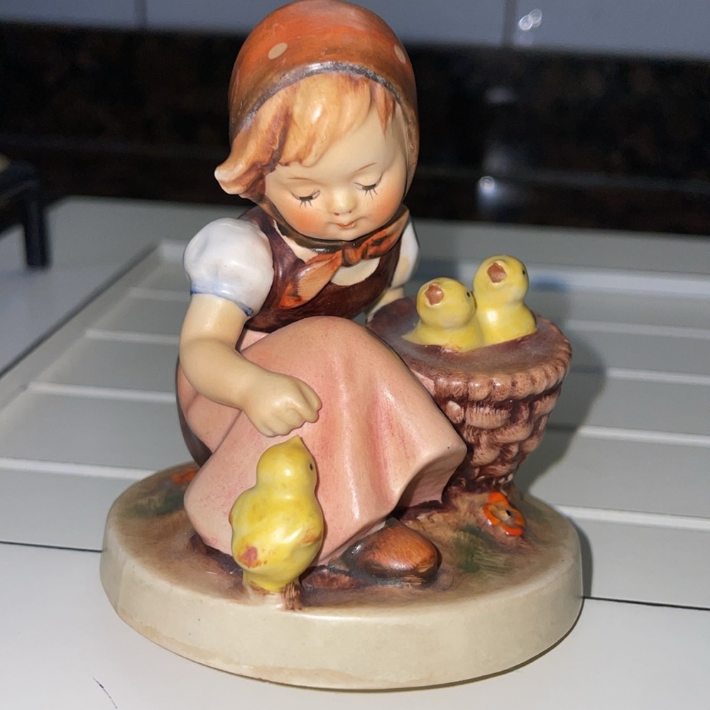 Hummel Goebel “Chick Girl” collectible 1950’s #57/0. TMK-2